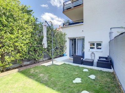 APPARTEMENT T3 - DECINES CHARPIEU - 67,41 m2 - VENDU