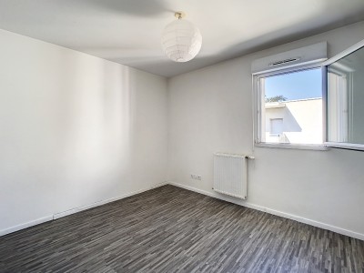 APPARTEMENT T3 - DECINES CHARPIEU - 60 m2 - VENDU