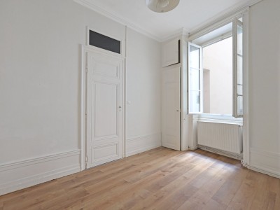 APPARTEMENT T3 A VENDRE - LYON 1ER ARRONDISSEMENT - 72.04 m2 - 290 000 €