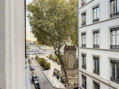 APPARTEMENT T3 - LYON 2EME ARRONDISSEMENT - 114 m2 - VENDU