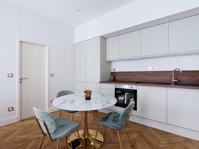 APPARTEMENT T3 A VENDRE - LYON 2EME ARRONDISSEMENT - 59.7 m2 - 430000€
