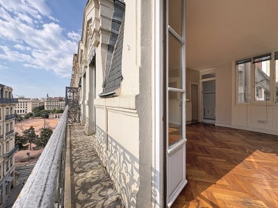 APPARTEMENT T3 A VENDRE - LYON 2EME ARRONDISSEMENT - 57 m2 - 345 000 €