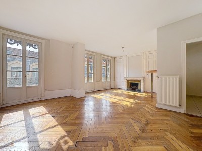 APPARTEMENT T3 A VENDRE - LYON 2EME ARRONDISSEMENT - 57 m2 - 345 000 €