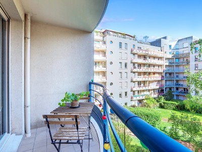 Appartement 3 pices avec balcons - 2 chambres A VENDRE - LYON 3EME ARRONDISSEMENT - 80 m2 - 388000€
