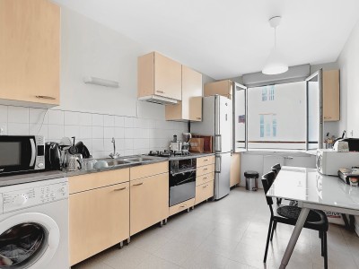 Appartement 3 pices avec balcon - 2 chambres A VENDRE - LYON 3EME ARRONDISSEMENT - 76.23 m2 - 320000€