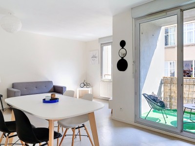 Appartement 3 pices avec balcon - 2 chambres A VENDRE - LYON 3EME ARRONDISSEMENT - 76 m2 - 320000€