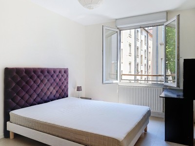Appartement 3 pices avec balcon - 2 chambres A VENDRE - LYON 3EME ARRONDISSEMENT - 76 m2 - 320000€