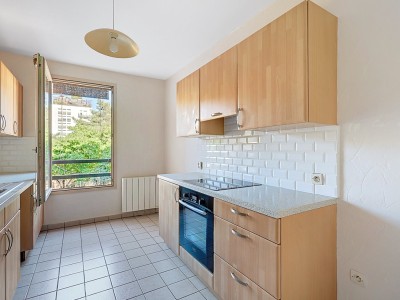 Appartement 3 pices - 2 chambres A VENDRE - LYON 3EME ARRONDISSEMENT - 71.11 m2 - 310000€