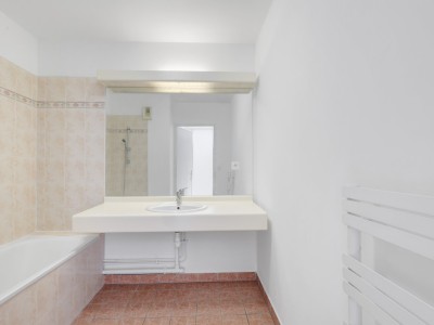 Appartement 3 pièces avec balcons - 2 chambres A VENDRE - LYON 3EME ARRONDISSEMENT - 80 m2 - 375 000 €