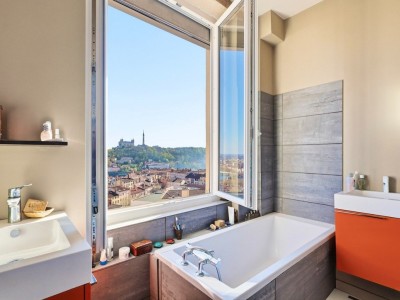 APPARTEMENT T3 A VENDRE - LYON 4EME ARRONDISSEMENT - 92.36 m2 - 499 000 &euro;