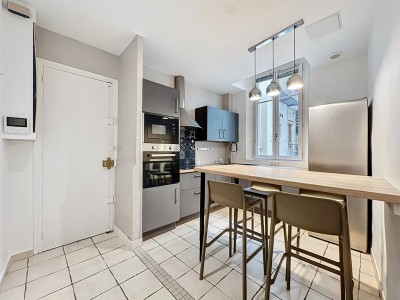 APPARTEMENT T3 A VENDRE - LYON 6EME ARRONDISSEMENT BROTTEAUX - 78.33 m2 - 442�000�&euro;