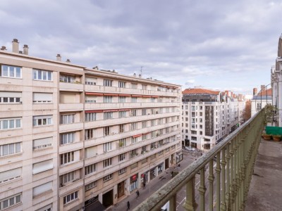 APPARTEMENT T3 A VENDRE - LYON 6EME ARRONDISSEMENT - 87 m2 - 419000 €