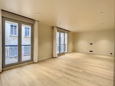 APPARTEMENT T3 A VENDRE - LYON 6EME ARRONDISSEMENT - 80.28 m2 - 580000 €