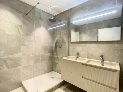 APPARTEMENT T3 A VENDRE - LYON 6EME ARRONDISSEMENT - 80.28 m2 - 580000 €