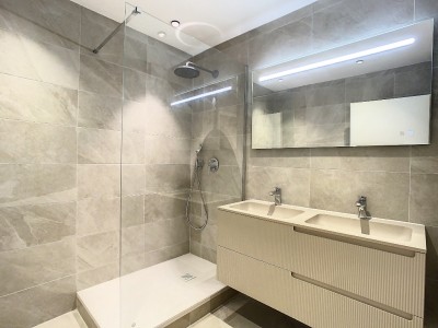 APPARTEMENT T3 - LYON 6EME ARRONDISSEMENT - 80.28 m2 - VENDU