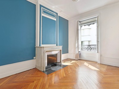 Appartement 3 pièces - 2 chambres A VENDRE - LYON 6EME ARRONDISSEMENT - 76.16 m2 - 410 000 €