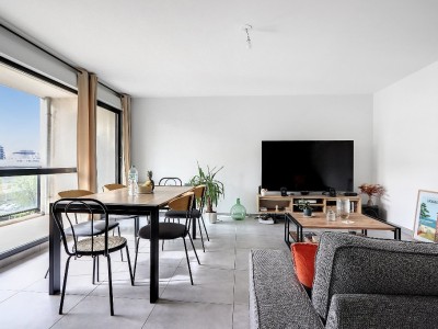 Appartement 3 pices avec terrasse - 2 chambres - LYON 7EME ARRONDISSEMENT - 73 m2 - VENDU