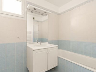 APPARTEMENT T3 A VENDRE - LYON 7EME ARRONDISSEMENT - 71.07 m2 - 360000€