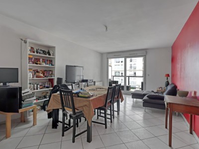 Appartement 3 pi�ces avec terrasse - 2 chambres A VENDRE - LYON 7EME ARRONDISSEMENT - 73 m2 - 325�000�&euro;