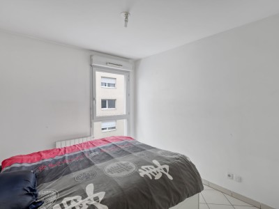 Appartement 3 pi�ces avec terrasse - 2 chambres A VENDRE - LYON 7EME ARRONDISSEMENT - 73 m2 - 325�000�&euro;