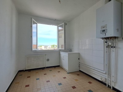 APPARTEMENT T3 A VENDRE - LYON 7EME ARRONDISSEMENT - 70 m2 - 260 000 &euro;