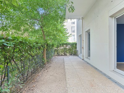 Appartement 3 pièces avec terrasse - 2 chambres A VENDRE - LYON 8EME ARRONDISSEMENT - 72 m2 - 285 000 &euro;