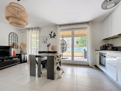 APPARTEMENT T3 A VENDRE - LYON 9EME ARRONDISSEMENT - 63 m2 - 305000€