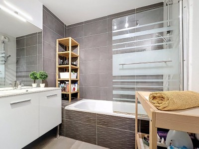 APPARTEMENT T3 A VENDRE - LYON 9EME ARRONDISSEMENT - 63 m2 - 305000€