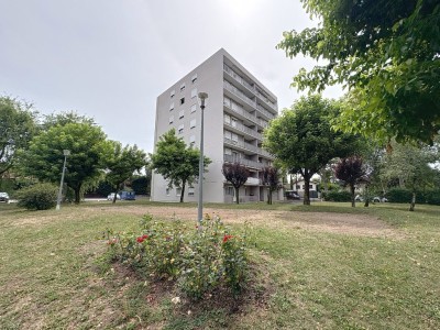 APPARTEMENT T3 A VENDRE - RILLIEUX LA PAPE - 58 m2 - 159999€