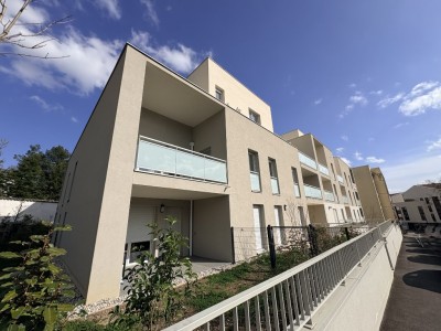 APPARTEMENT T3 A VENDRE - RILLIEUX LA PAPE - 61 m2 - 282 000 €