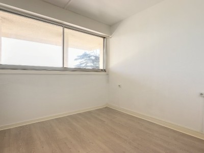 Appartement 3 pices - 59 m - STE FOY LES LYON - 59 m2 - VENDU