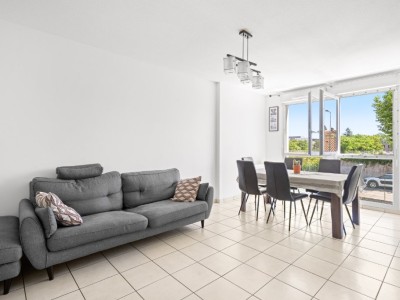 APPARTEMENT T3 - VENISSIEUX - 62.84 m2 - VENDU
