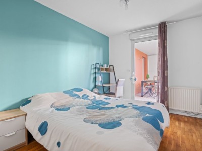 Appartement 3 pièces avec terrasse - 2 chambres - VENISSIEUX - 64,6 m2 - VENDU