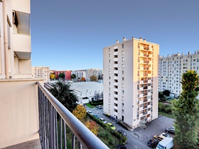 Appartement 3 pices - 2 chambres A VENDRE - VILLEURBANNE - 54.5 m2 - 168000 €