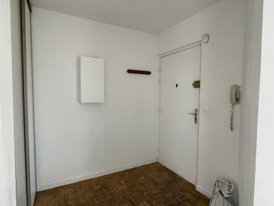 Appartement 3 pices avec balcon - 2 chambres A VENDRE - VILLEURBANNE - 67.77 m2 - 220000€
