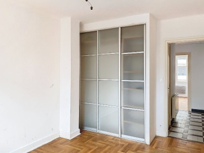 APPARTEMENT T3 A VENDRE - VILLEURBANNE - 71 m2 - 189000€