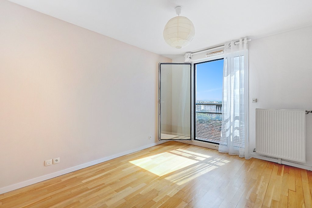 Appartement 3 pièces - 2 chambres - VILLEURBANNE - 75.27 m2 - VENDU