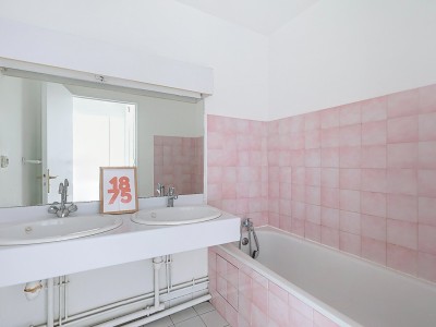 Appartement 3 pices avec terrasse - 2 chambres A VENDRE - VILLEURBANNE - 66 m2 - 248000€