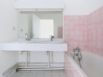 Appartement 3 pices avec terrasse - 2 chambres A VENDRE - VILLEURBANNE - 66 m2 - 240000€