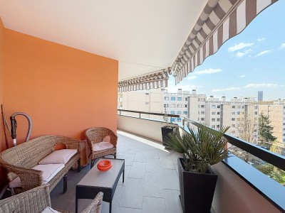 APPARTEMENT T3 A VENDRE - VILLEURBANNE - 68 m2 - 334�000�&euro;