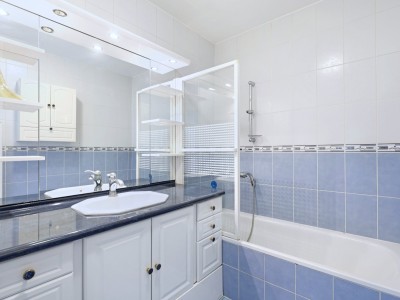 Appartement 3 pièces avec balcon - 2 chambres A VENDRE - VILLEURBANNE - 70.03 m2 - 290 000 &euro;