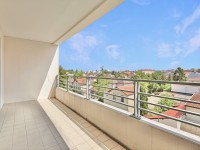 Appartement 3 pièces avec balcon - 2 chambres A VENDRE - VILLEURBANNE - 70.03 m2 - 270 000 &euro;