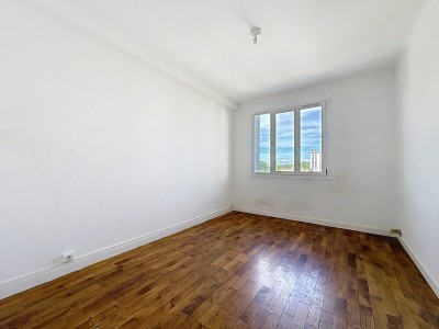 APPARTEMENT T3 A VENDRE - VILLEURBANNE - 66 m2 - 189 000 &euro;