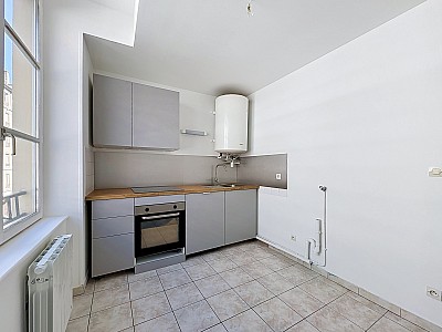 APPARTEMENT T4 A LOUER - LYON 3EME ARRONDISSEMENT - 73.99 m2 - 1 175 € charges comprises par mois