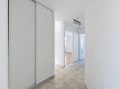 APPARTEMENT T4 A LOUER - LYON 3EME ARRONDISSEMENT - 73.99 m2 - 1 175 € charges comprises par mois