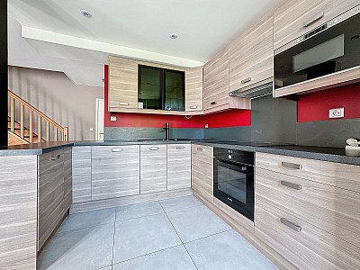 APPARTEMENT T4 A LOUER - LYON 8EME ARRONDISSEMENT - 88.91 m2 - 1 454 &euro; charges comprises par mois
