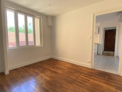 APPARTEMENT T4 A LOUER - VILLEURBANNE - 72.71 m2 - 1156€ charges comprises par mois