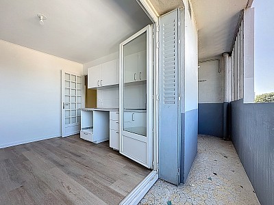 APPARTEMENT T4 A LOUER - VILLEURBANNE - 72.24 m2 - 990€ charges comprises par mois