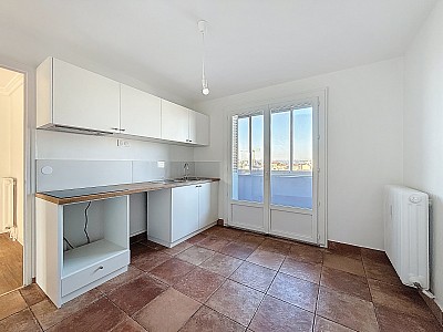 APPARTEMENT T4 A LOUER - VILLEURBANNE - 73.1 m2 - 995�&euro; charges comprises par mois