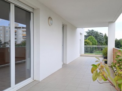 APPARTEMENT T4 A VENDRE - CALUIRE ET CUIRE - 100 m2 - 425 000 &euro;